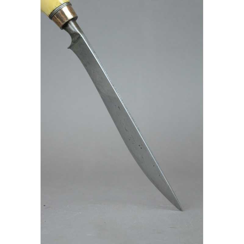 Very Good Tumbok Lada Knife - Sumatra