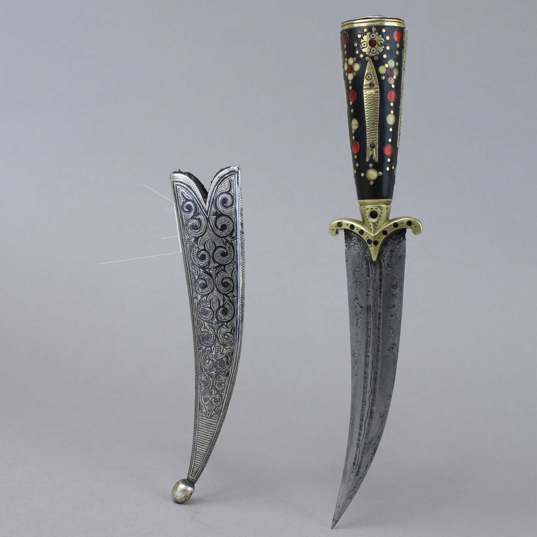 Fine Khanjar Dagger from Jezzine, Lebanon with Emblem of the Freemasons